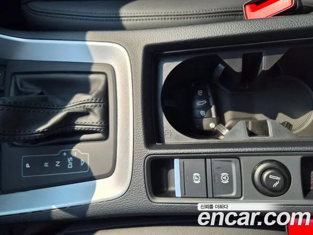 Audi Q3 2022 thumb 9
