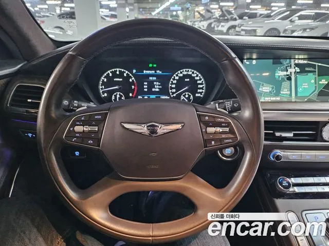Genesis G90 2019 thumb 4