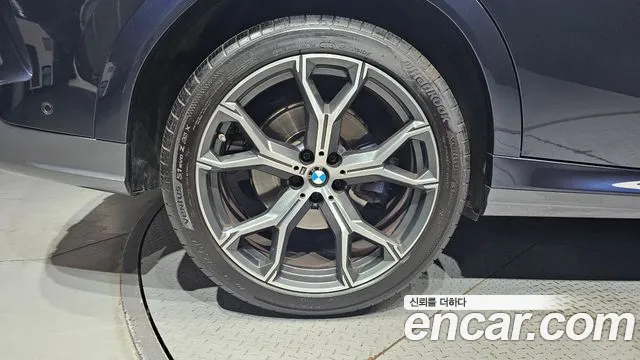 BMW X6 2021 thumb 5