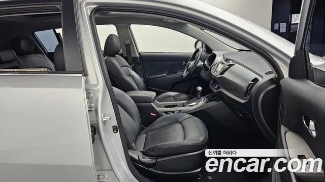 Kia Sportage 2014 thumb 11