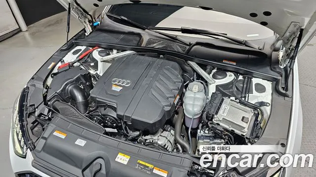 Audi A4 2022 thumb 6