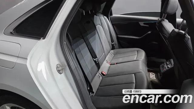 Audi A4 2022 thumb 11