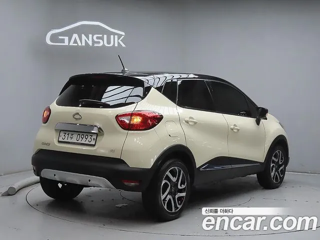 Renault-KoreaSamsung Captur 2015 thumb 4