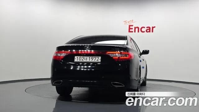 Hyundai Grandeur 2012 thumb 4