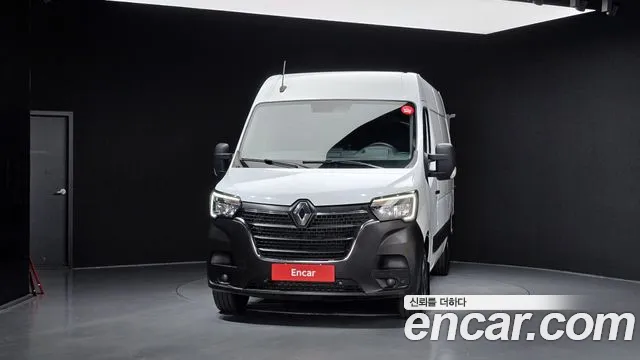Renault Master 2024 thumb 3