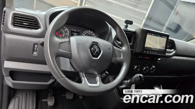 Renault Master 2024 thumb 11