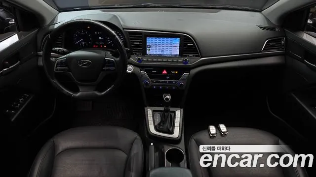 Hyundai Avante 2017 thumb 7
