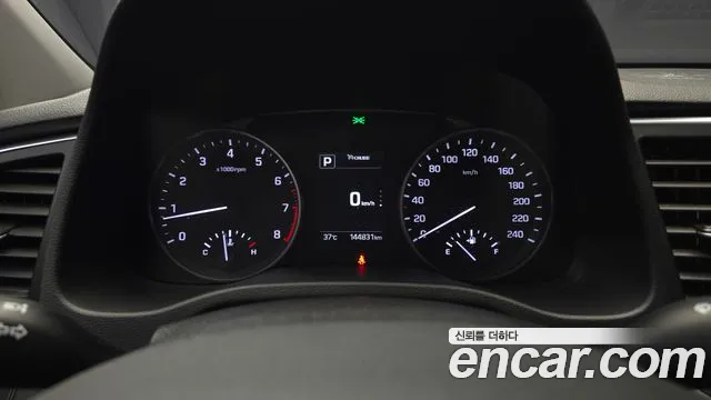 Hyundai Avante 2017 thumb 8