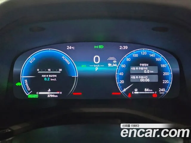 Toyota Camry 2025 thumb 8