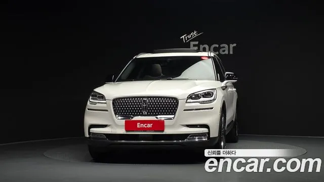 Lincoln Aviator 2021 thumb 3