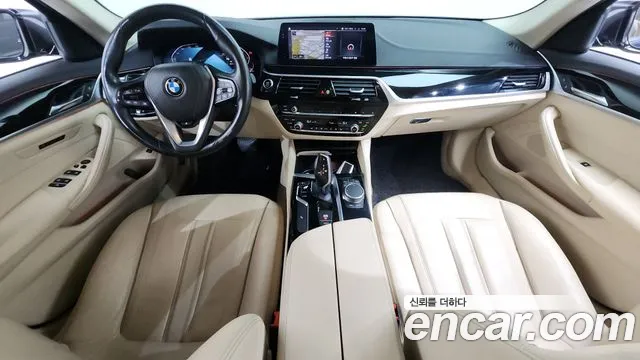 BMW 5 серии 2019 thumb 7