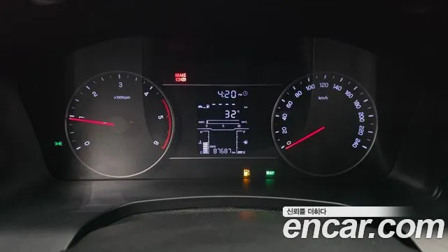 KG_Mobility_Ssangyong Rexton 2019 thumb 8