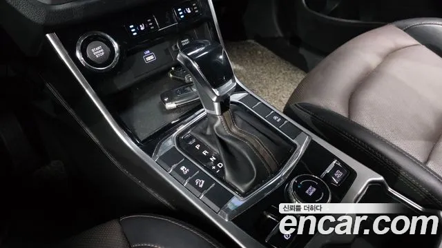 KG_Mobility_Ssangyong KORANDO 2019 thumb 9