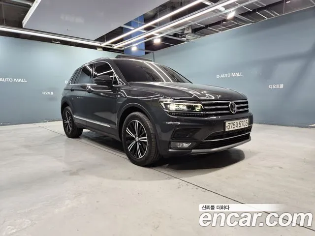 Volkswagen Tiguan 2020 thumb 2
