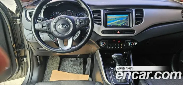 Kia Carens 2015 thumb 9