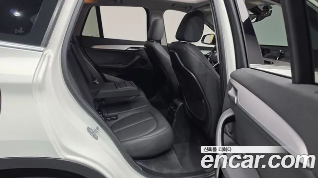 BMW X1 2020 thumb 12