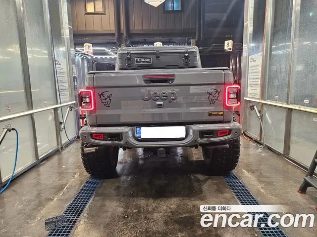Jeep Gladiator 2021 thumb 4