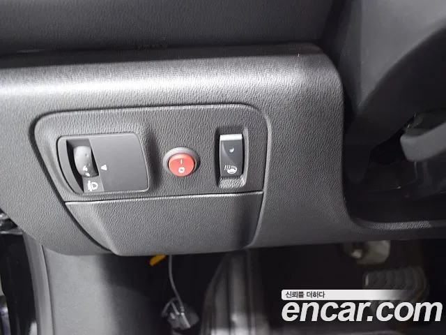Renault-KoreaSamsung Megane 2016 thumb 9