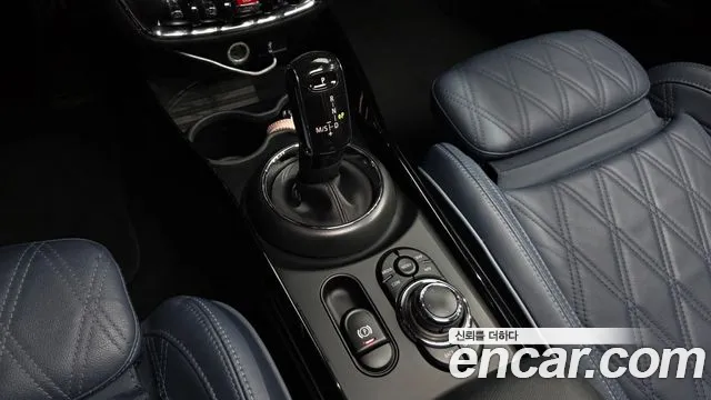 Mini Clubman 2022 thumb 9