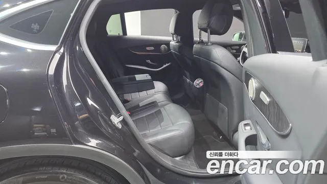 Mercedes-Benz GLC 2019 thumb 11