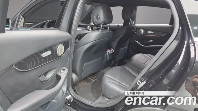 Mercedes-Benz GLC 2019 thumb 12