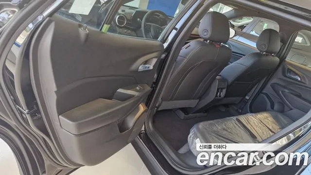 Chevrolet Tracker 2026 thumb 9