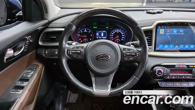 Kia Sorento 2016 thumb 12