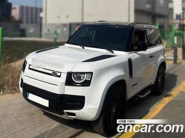 Land Rover Defender 2022 thumb 5