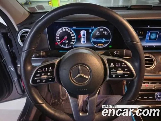 Mercedes-Benz E-Класс 2019 thumb 7