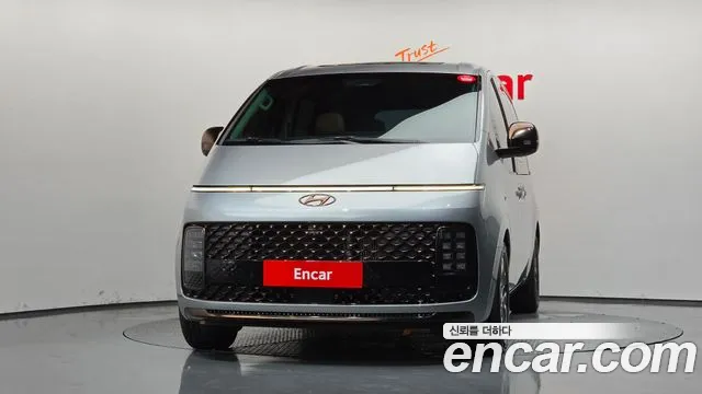 Hyundai Staria 2021 thumb 3