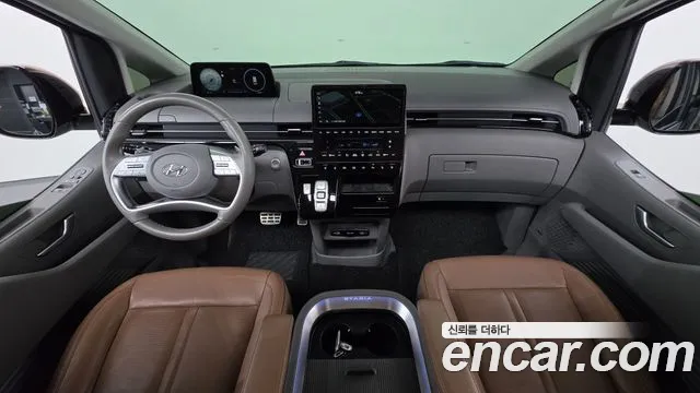 Hyundai Staria 2021 thumb 7