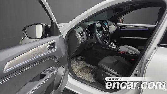 Renault-KoreaSamsung Arkana 2022 thumb 10