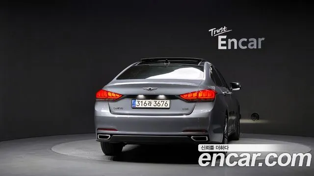 Hyundai Genesis 2015 thumb 4