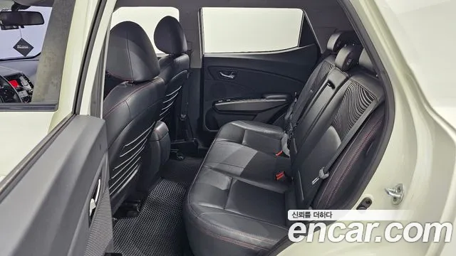KG_Mobility_Ssangyong TIBOLI 2016 thumb 12