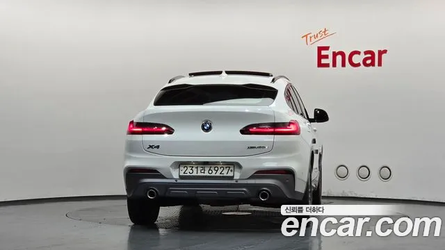 BMW X4 2020 thumb 4