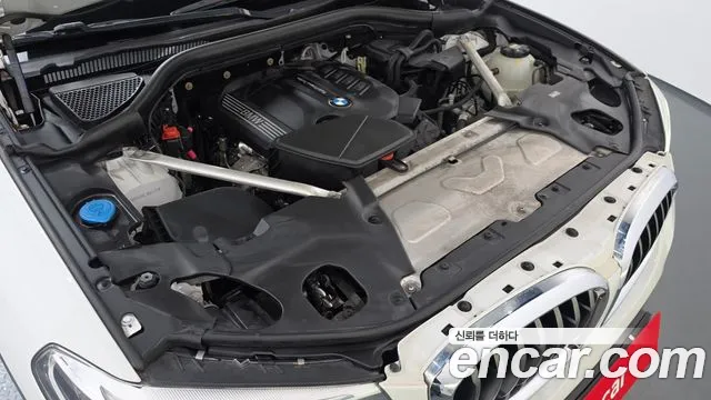 BMW X4 2020 thumb 6
