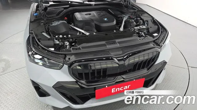 BMW 5 серии 2025 thumb 5
