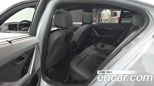 BMW 5 серии 2025 thumb 10