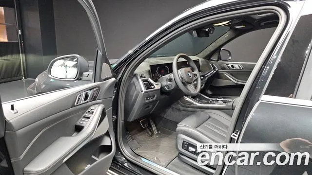 BMW X7 2026 thumb 10