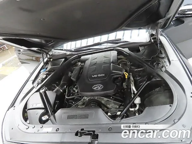 Hyundai Genesis 2014 thumb 6