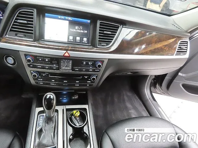 Hyundai Genesis 2014 thumb 9