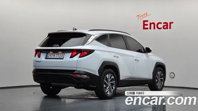 Hyundai Tucson 2023 thumb 2