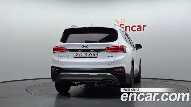 Hyundai Santa Fe 2018 thumb 4