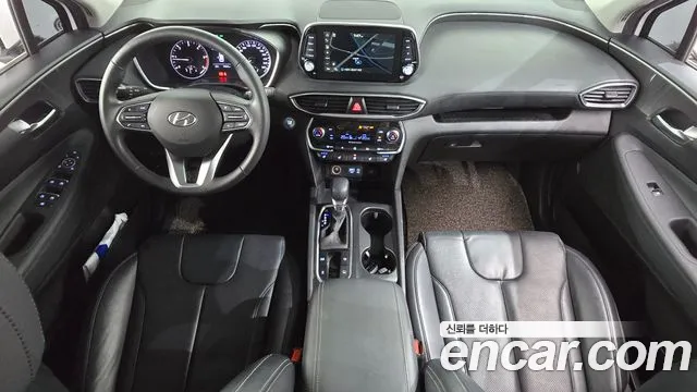 Hyundai Santa Fe 2018 thumb 7