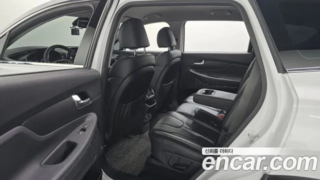 Hyundai Santa Fe 2018 thumb 12