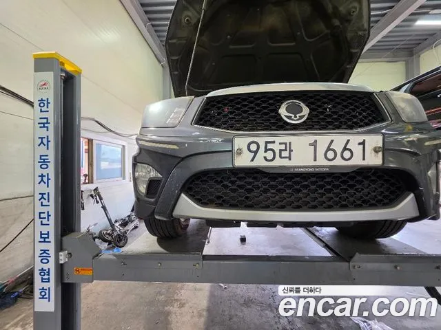 KG_Mobility_Ssangyong KORANDO 2014 thumb 8