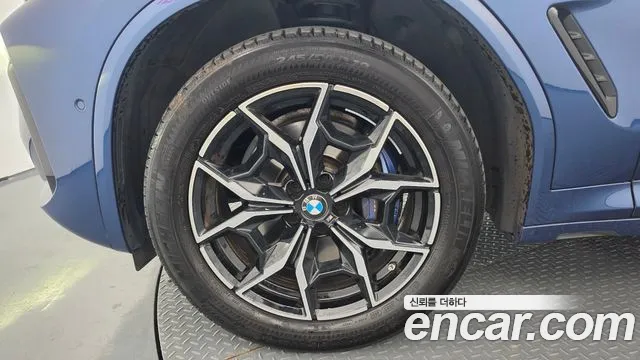 BMW X4 2024 thumb 5