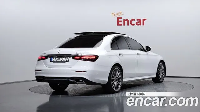 Mercedes-Benz E-Класс 2022 1