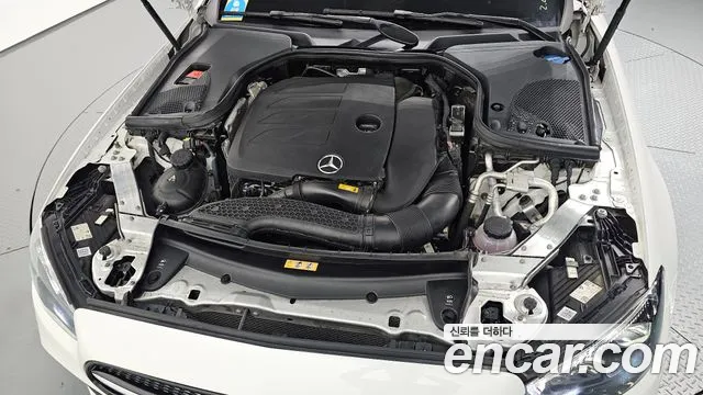 Mercedes-Benz E-Класс 2022 thumb 5