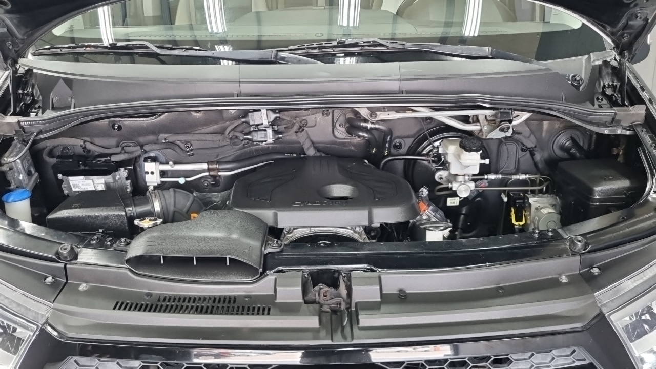 Hyundai Staria 2018 thumb 6